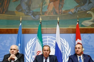 Nga-Thổ Nhĩ Kỳ-Iran họp, nói Mỹ ‘ngạo mạn, vô pháp' ở Syria