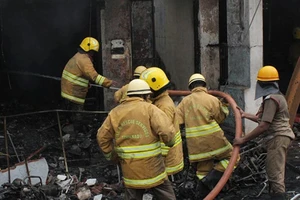 Cháy lớn, 43 người chết khi đang ngủ