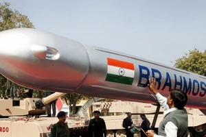Philippines sớm có tên lửa nhanh nhất thế giới BrahMos