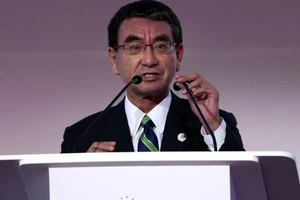 Bộ trưởng Quốc phòng Nhật nói gắt Trung Quốc về biển Đông