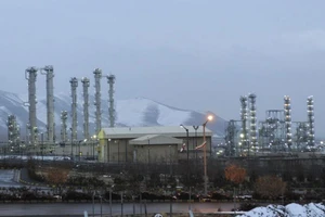 Nhà máy nước nặng hạt nhân gần TP Arak, tỉnh Markazi (Iran). Ảnh: AP