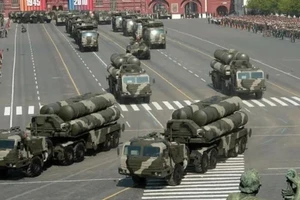 Hệ thống phòng không S-400. Ảnh: JERUSALEM POST