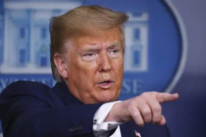 Tổng thống Mỹ Donald Trump thời gian gần đây liên tục có các chỉ trích nhắm vào Trung Quốc. Ảnh: BLOOMBERG