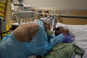 Những khoảnh khắc đau thương trong năm 2020 qua ống kính AP