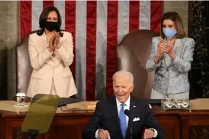 Ông Biden công bố kế hoạch đấu với Trung Quốc 