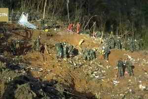 Vụ rơi máy bay ở TQ: Xuất hiện thông tin về các phi công