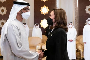 Mỹ tìm cách làm ấm lại quan hệ với quốc gia dầu mỏ UAE 