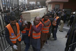 Taliban khẩn trương truy kẻ chủ mưu vụ đánh bom đẫm máu gần 90 người chết 