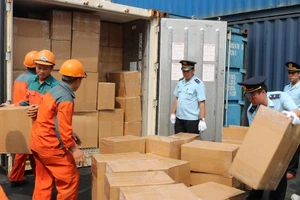 Bắt giữ 2 tấn lá khát nhập lậu vào cảng Hải Phòng