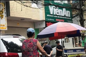 Đâm chết anh ruột, sát hại mẹ nuôi nạn nhân