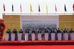 Khởi công tổ hợp thương mại, căn hộ ven sông Lạch Tray