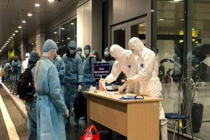 Chuyến bay đưa 30 người Việt về từ vùng dịch Vũ Hán