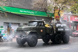 Phun khử trùng toàn TP Hải Phòng để phòng, chống COVID-19