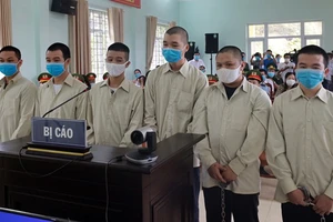 Phạt tù nhóm đưa người Trung Quốc nhập cảnh trái phép