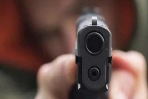 Mâu thuẫn khi ăn cưới, nổ súng bắn chết đối thủ