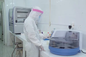 Quảng Ninh: Tạm dừng hoạt động quán bar, karaoke từ trưa 30-4