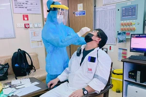 Hải Phòng: Có việc thu ‘khống’ phí kiểm dịch hơn 13.000 tàu xuất nhập cảnh?