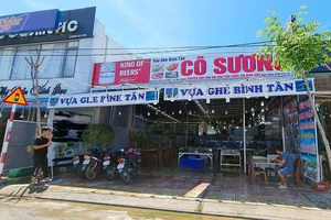 Du khách và chủ quán muốn khép lại vụ hóa đơn hải sản 42,5 triệu đồng