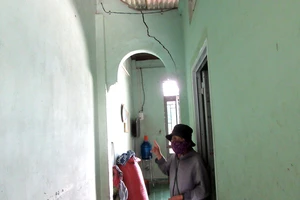 Ninh Thuận đề nghị sớm bồi thường nứt nhà cho người dân dọc Quốc lộ 27