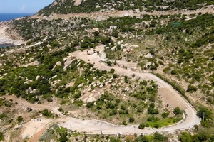 Thanh tra việc phân lô bán nền dọc đường ven biển huyện Thuận Nam