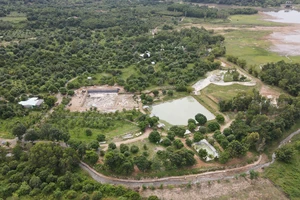 Nhiều công trình không phép xâm hại hồ Am Chúa, Khánh Hòa 