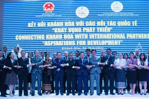 Khánh Hòa giới thiệu tiềm năng, lợi thế với đối tác nước ngoài