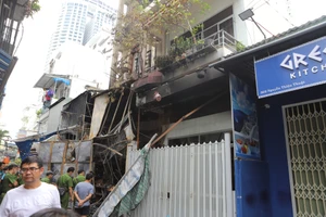 Cháy tiệm tạp hóa ở TP Nha Trang, 3 người tử vong