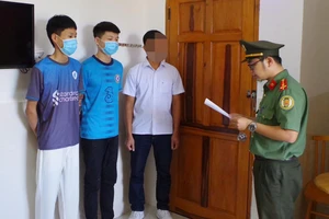 Ninh Thuận: Trục xuất hai người nước ngoài nhập cảnh trái phép