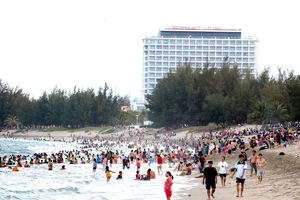 Ninh Thuận đề nghị làm rõ khách du lịch nhiều nhưng doanh thu lại thấp