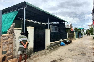 Nam sinh lớp 8 bị truy sát tử vong khi ngồi trước sân nhà