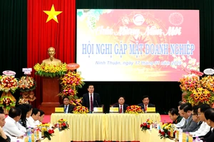 Ninh Thuận tháo gỡ điểm nghẽn cơ chế, chính sách để thu hút nhà đầu tư