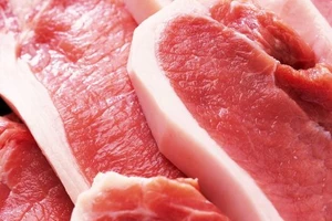 Chuyên gia chỉ 'bí kíp' phân biệt thịt an toàn và thịt bẩn