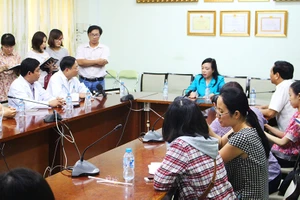 Vụ nữ sinh bị cưa chân: Bộ trưởng sẽ giúp đỡ nếu Hà Vi thi vào ngành y