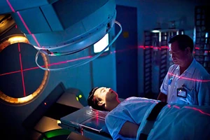 Được sống nhờ BHYT chi trả 50% phí trị ung thư