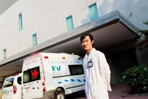 TP.HCM: Bệnh viện FV hỗ trợ y tế cho Tổng thống Pháp 