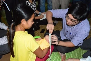 2 ngày thêm 9 ca mắc Zika, TPHCM ráo riết phun hóa chất