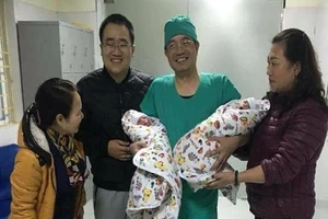 Quảng Ninh lần đầu đón cặp song sinh nam bằng IVF