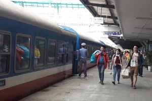 Tuyển lái tàu: Thiếu tinh hoàn, sa tử cung sẽ bị loại