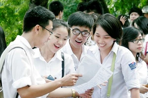 Sở GD&ĐT Hà Nội nói về đề minh họa bài thi tổ hợp tuyển sinh lớp 10