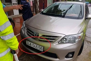 CSGT Hà Nội chặn xe chở tử thi 2 cháu bé bị sát hại