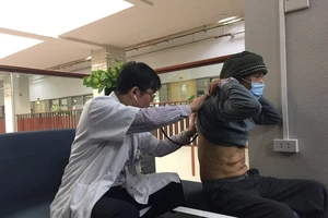 Phẫu thuật cứu bệnh nhân bị 'ho ra máu sét đánh'