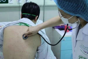 Hi hữu: Lần đầu tiên xuất hiện bệnh ho gà ở người lớn