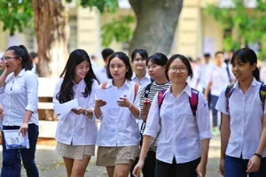 Đề Văn THPT chuyên Khoa học Tự nhiên ở Hà Nội vừa sức 