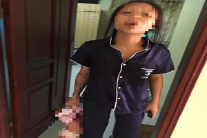  Mẹ đẻ bạo hành con ruột 1 tháng tuổi vì đâu?