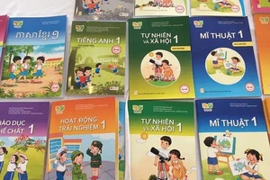Bộ Giáo dục phê duyệt thêm 7 sách giáo khoa lớp 1