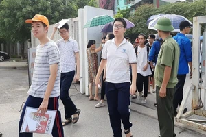 Gợi ý bài làm đề thi môn Văn lớp 10 tại Hà Nội