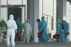 Tối 2-8: Thêm 1 bệnh nhân COVID-19 tại Việt Nam tử vong