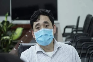 Khó trăm lần cho bác sĩ điều trị các ca COVID-19 có bệnh nền 