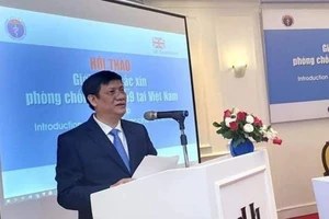 Thế giới có hơn 187 vaccine ngừa COVID-19 đang 'chạy đua'