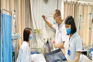 Mù mắt, hoại tử mũi, trán sau tiêm filler tại spa